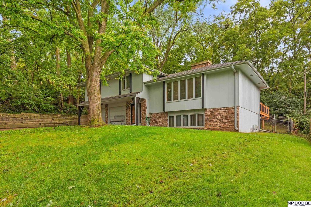1113 S 16 Avenue, Blair