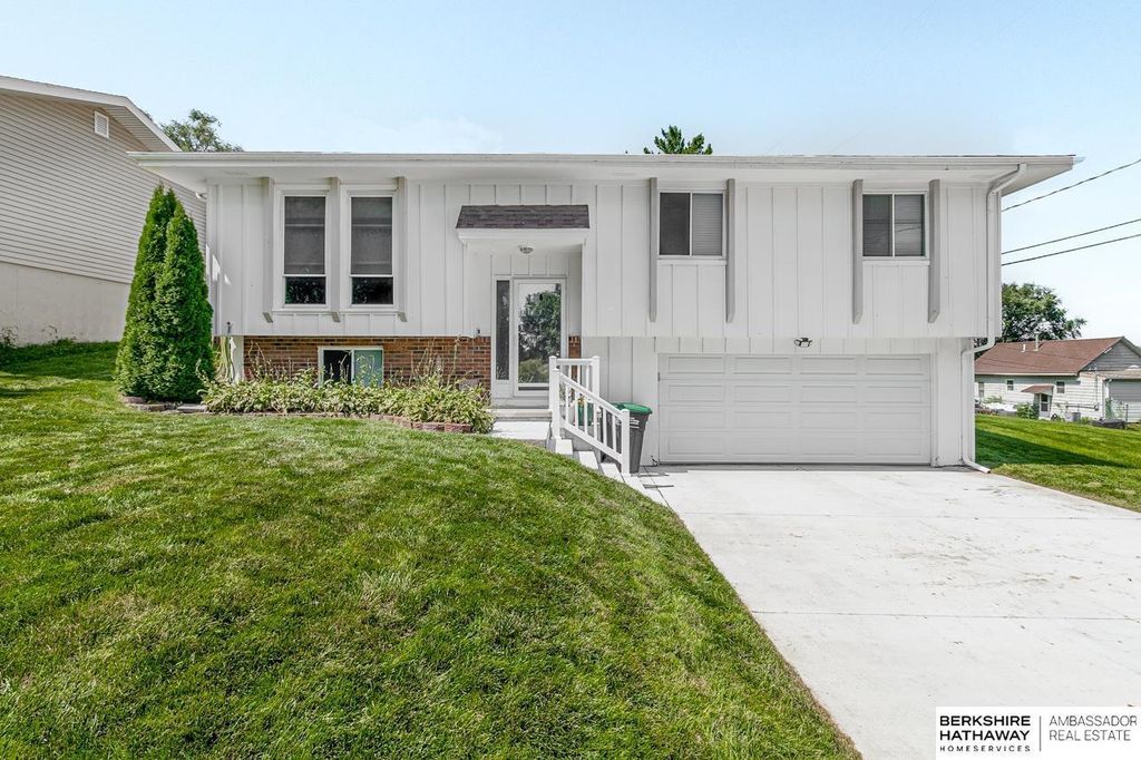 2238 N 204th Terrace, Omaha