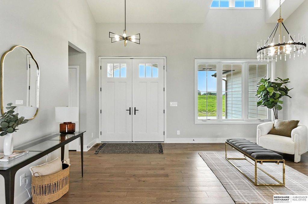 3503 S 218th Avenue, Elkhorn