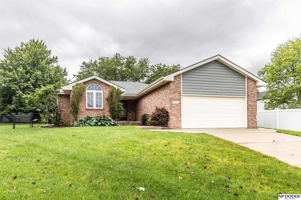 3511 Mesquite Circle, Lincoln