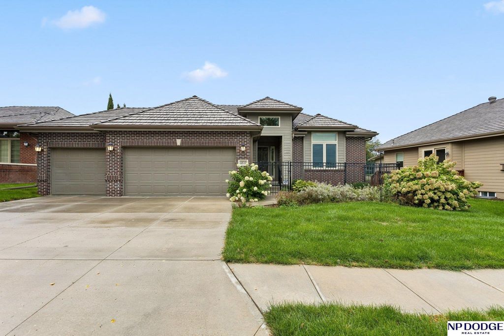 4810 S 155th Plaza, Omaha