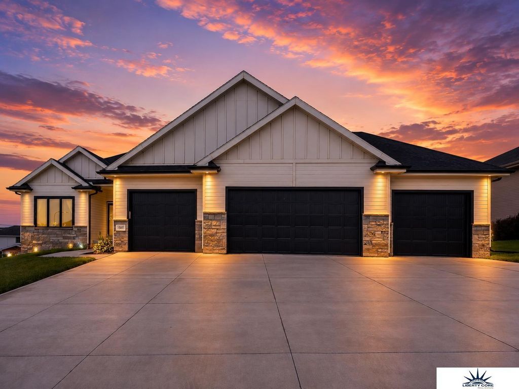 18405 Birch Avenue, Omaha
