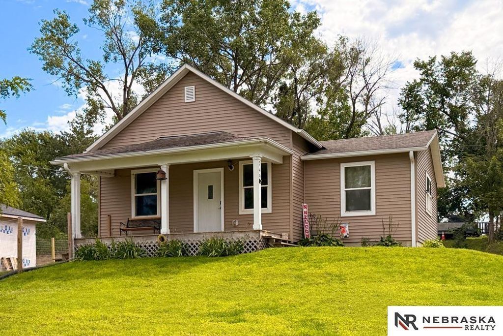 749 Dale Street, Ashland