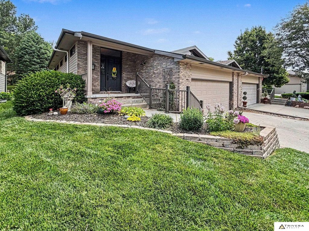 2948 Park Place Drive, Lincoln