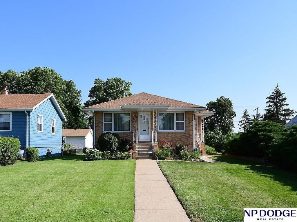 3712 Y Street, Omaha