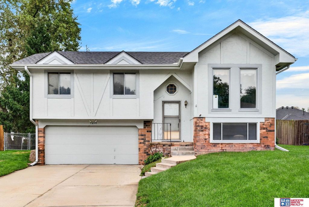 7214 S 150th Street, Omaha