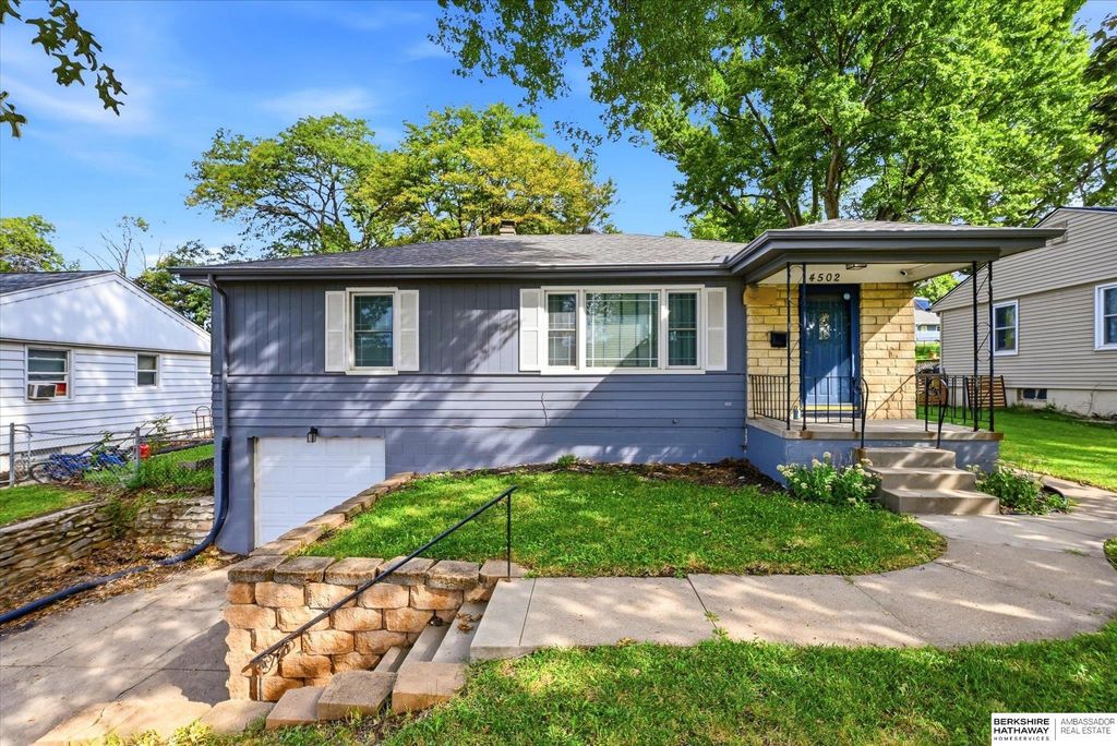 4502 B Street, Omaha