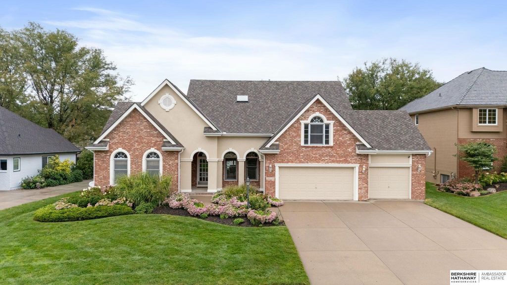 15716 Burdette Street, Omaha