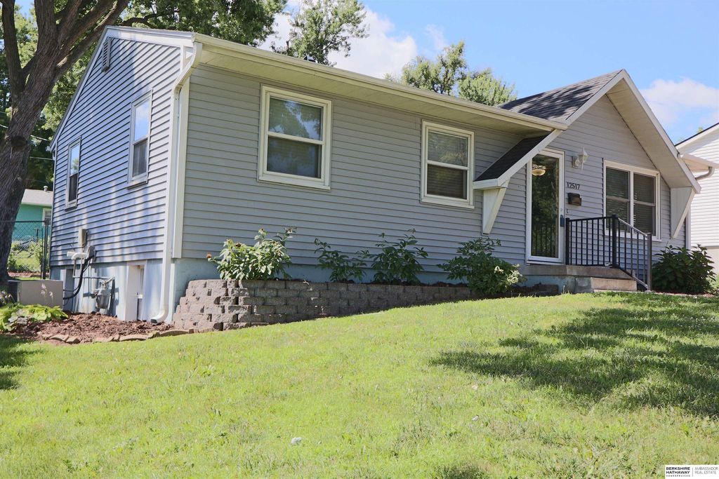 12517 B Street, Omaha