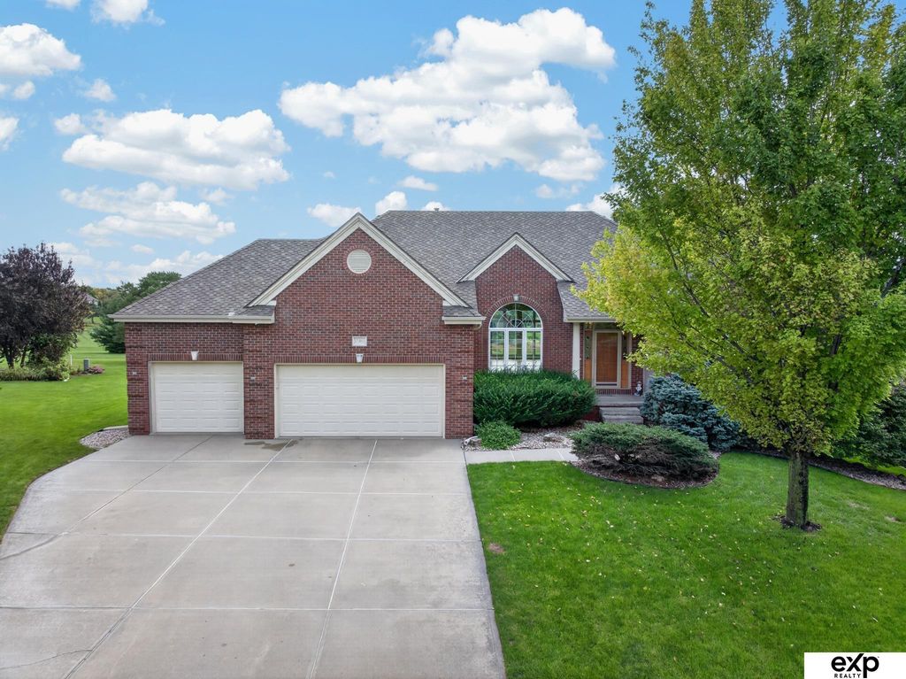 17403 Laquinta Circle, Omaha