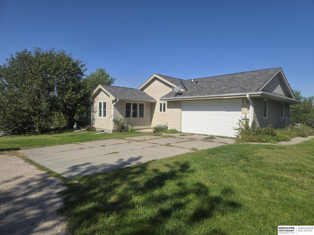 16608 18th Street, Plattsmouth