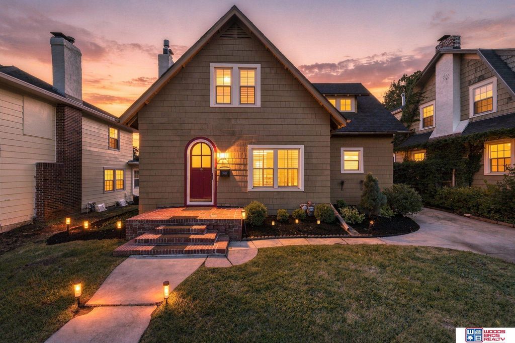 3019 Plymouth Avenue, Lincoln