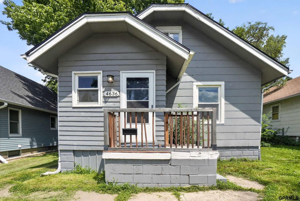 4636 Larimore Avenue, Omaha