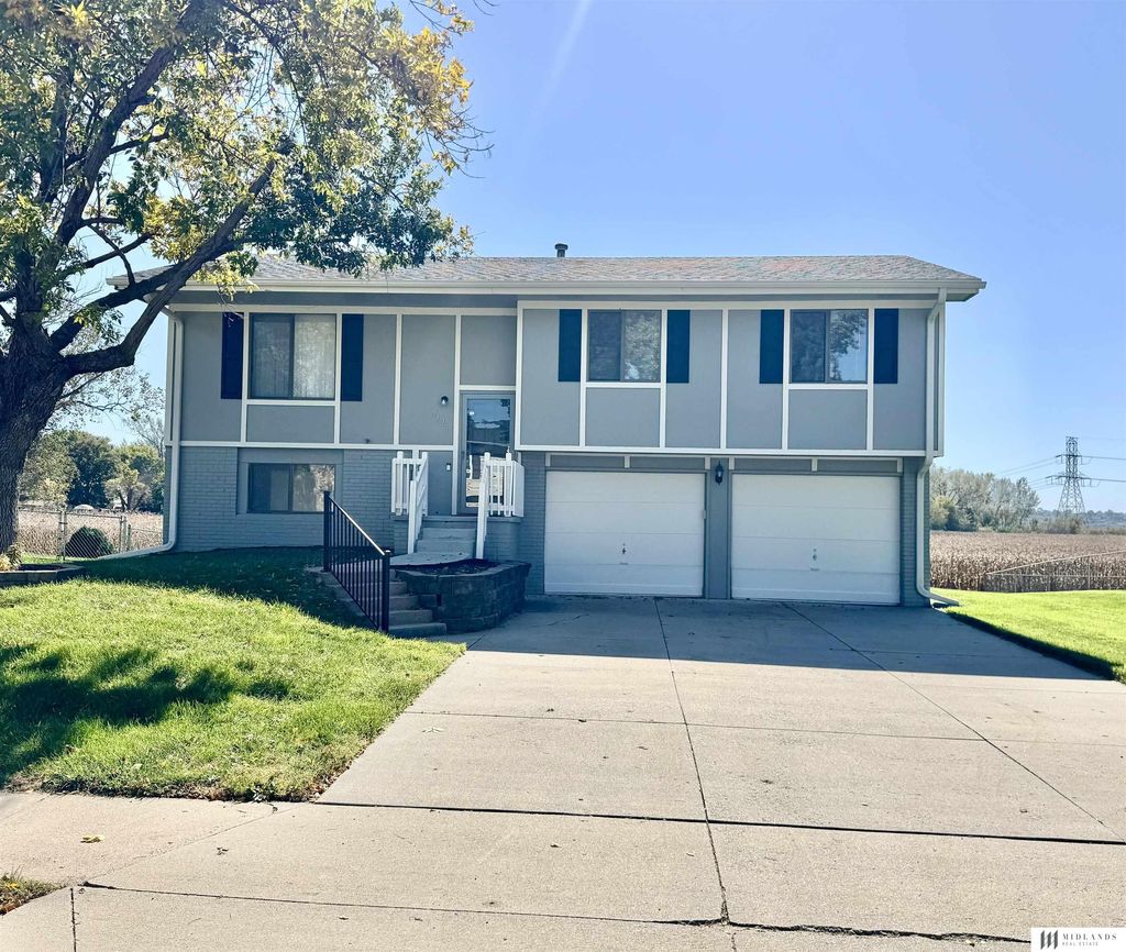 5129 Galloway Street, Bellevue
