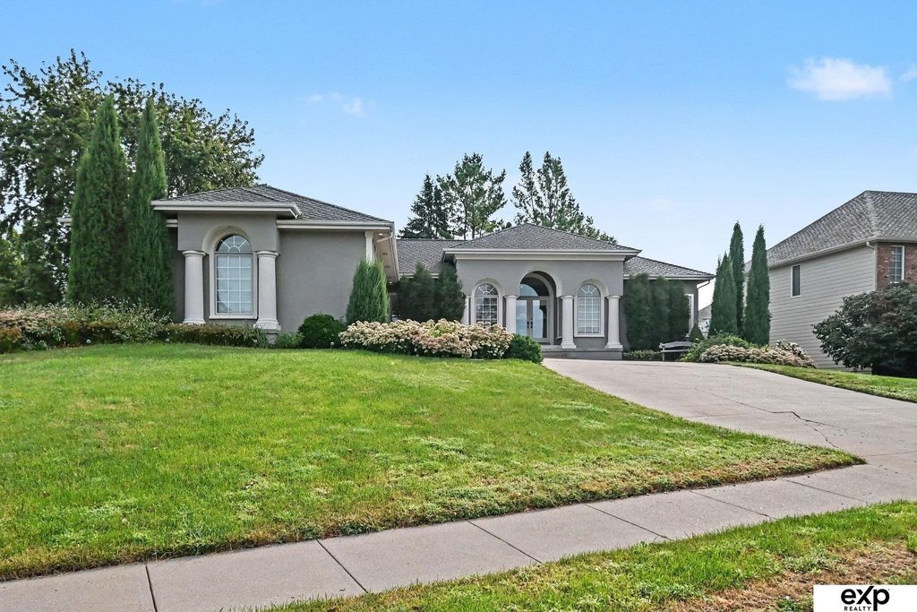 3105 N 161 Avenue, Omaha