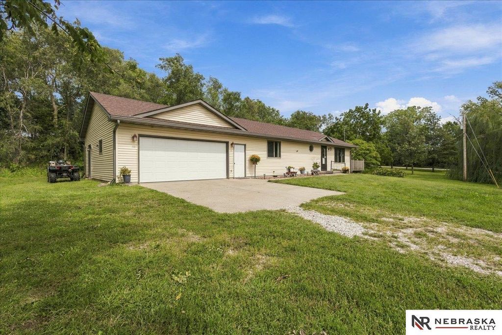 13623 County Road 26, Blair