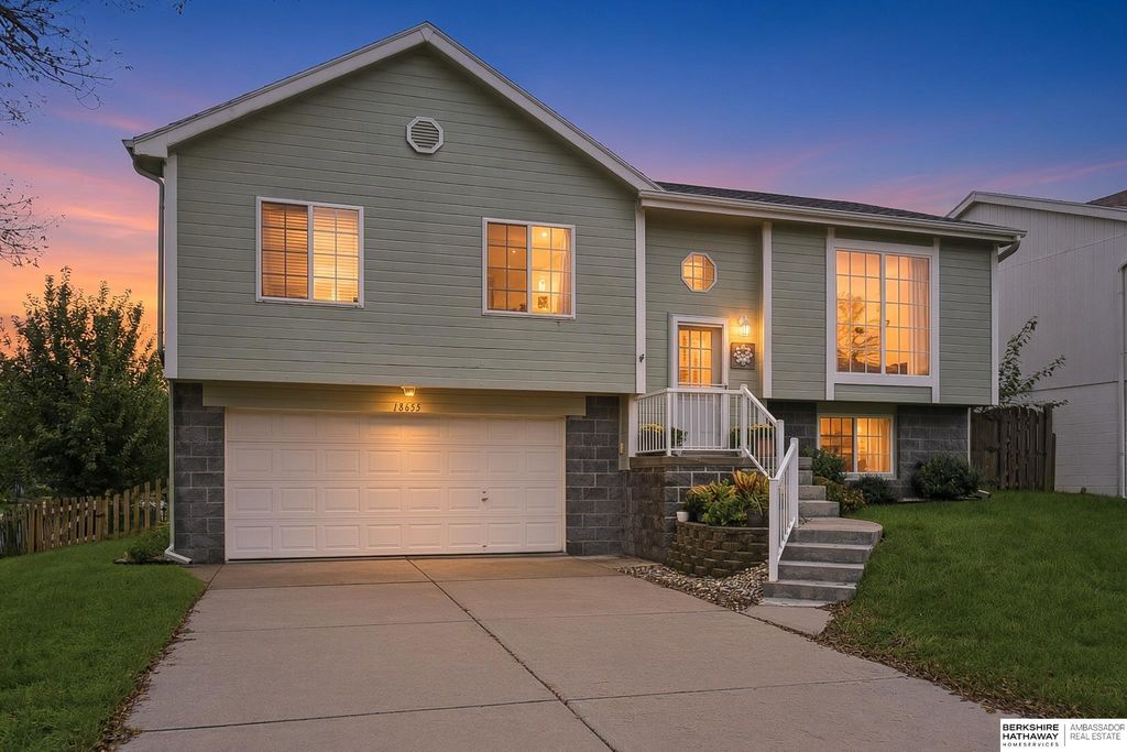 18655 V Street, Omaha