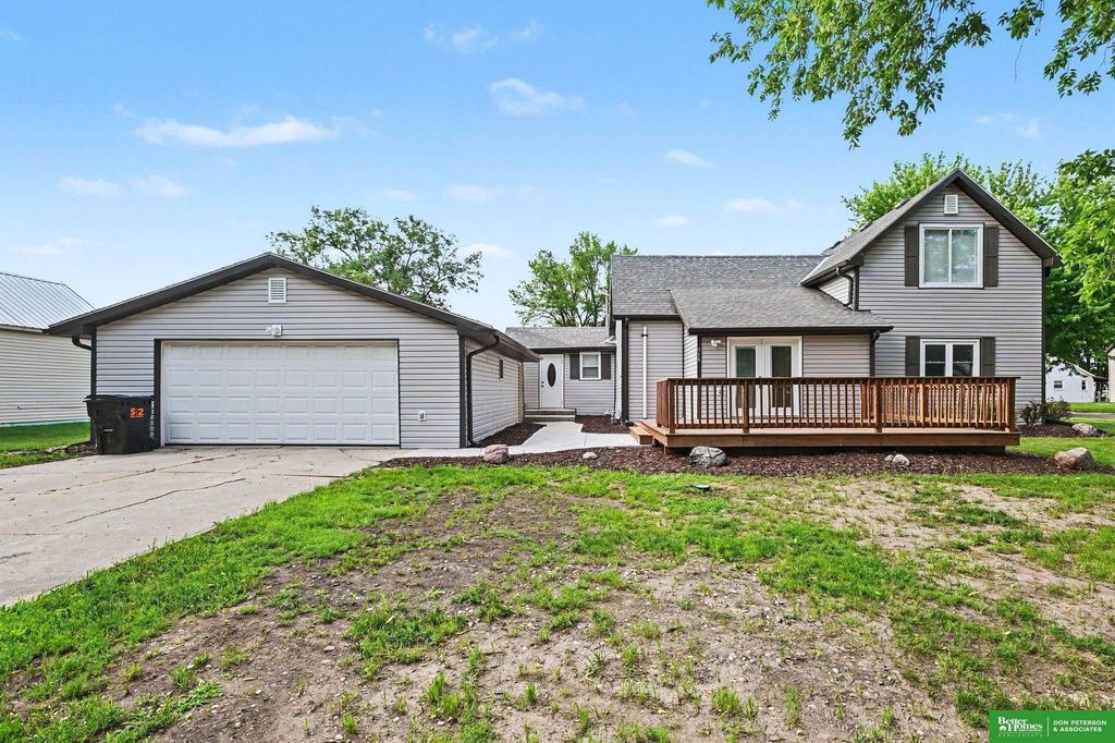 318 S 1st Street, Pender