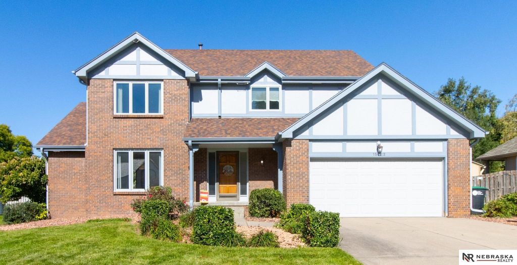 15722 Rolling Ridge Road, Omaha