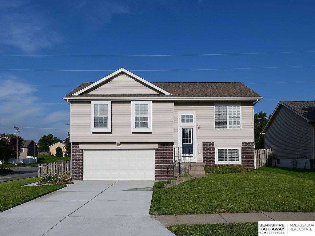 7232 S 179th Street, Omaha