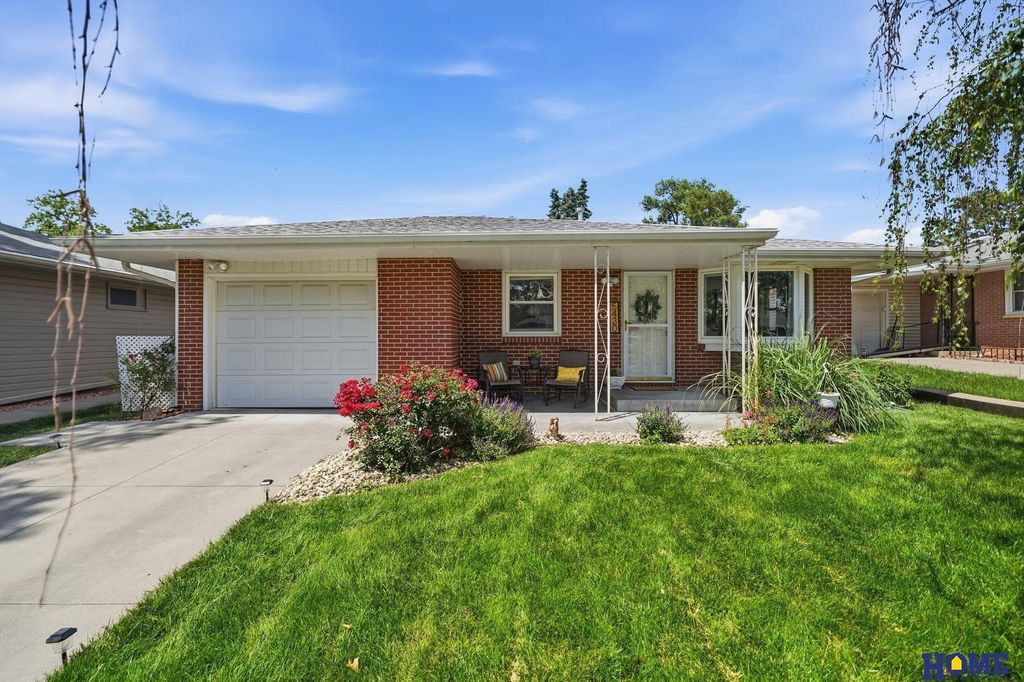 5430 Colby Street, Lincoln