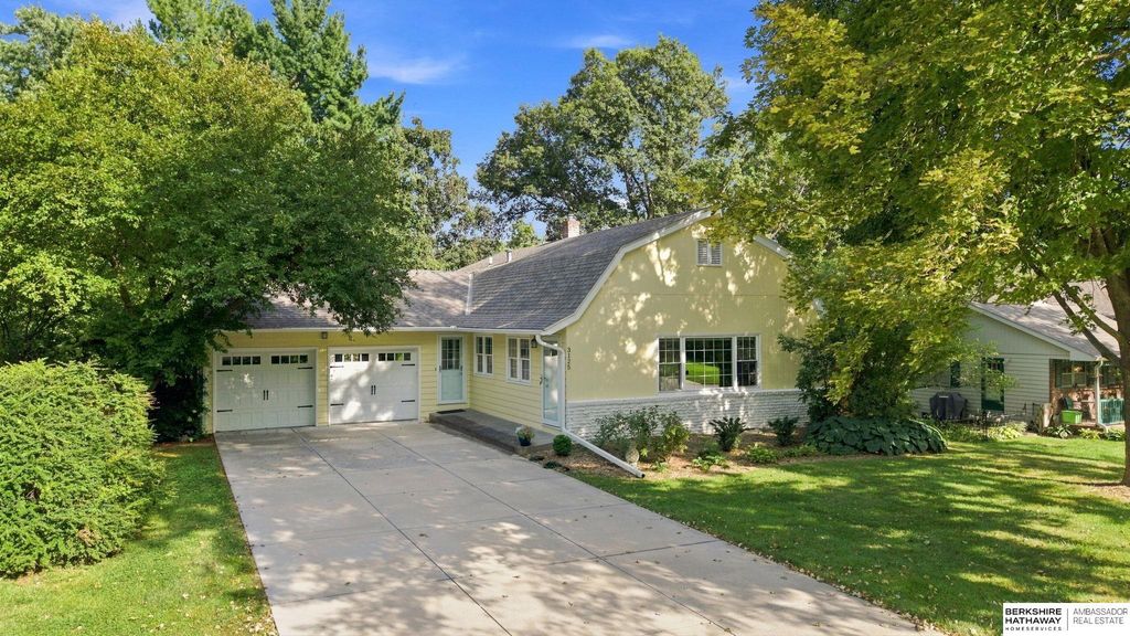 3125 S 102nd Street, Omaha