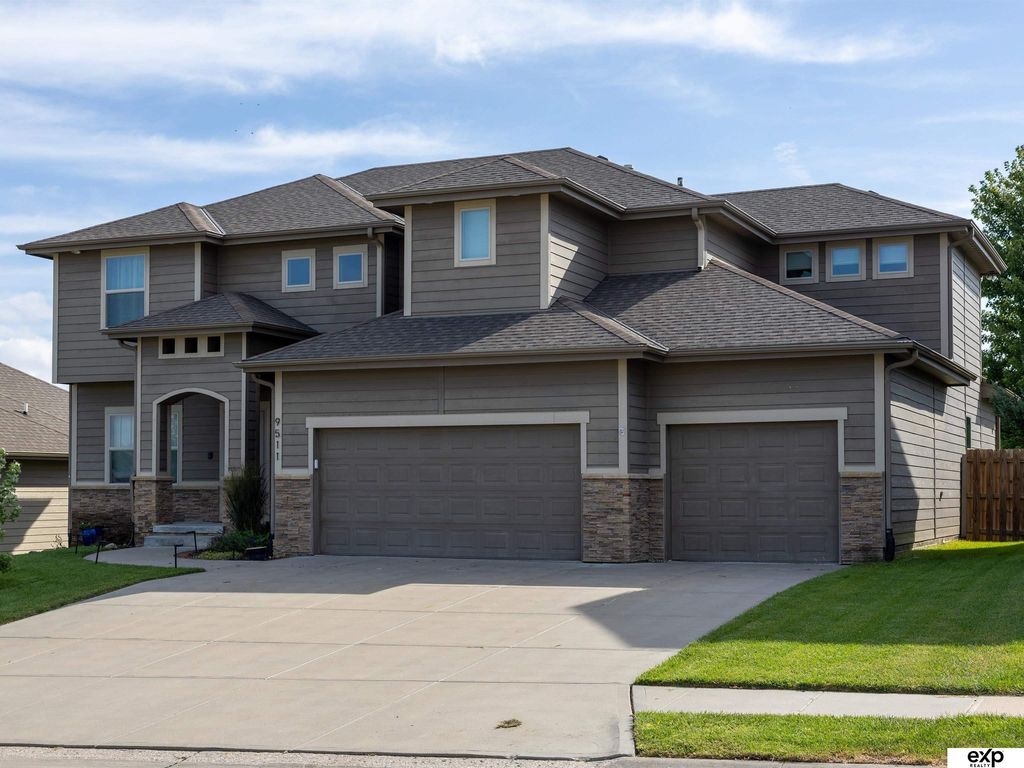 9511 S 172nd Street, Omaha