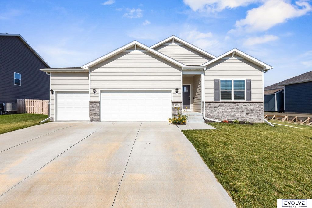8506 S 63rd Street, Papillion