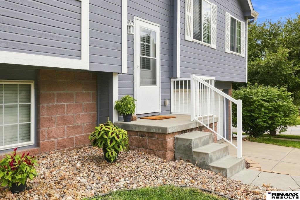4305 N 173 Street, Omaha