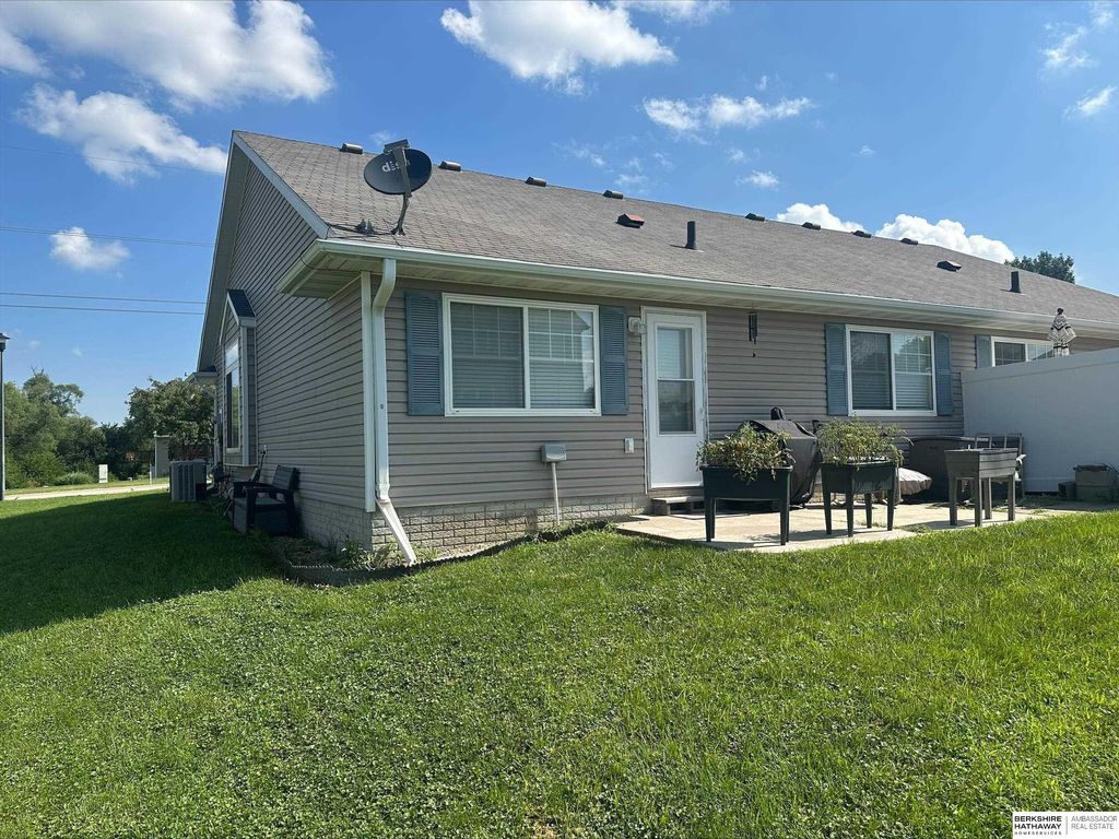 9037 Leighton Avenue, Lincoln