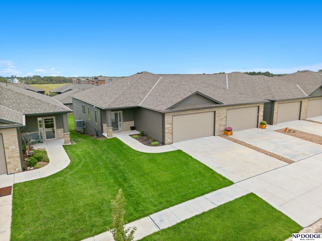 2841 Sheila Lane, Lincoln