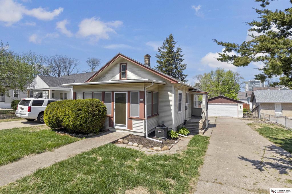 4504 Mayberry Street, Omaha
