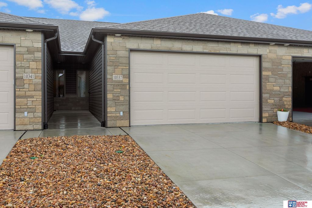 10337 Wayborough Lane, Lincoln