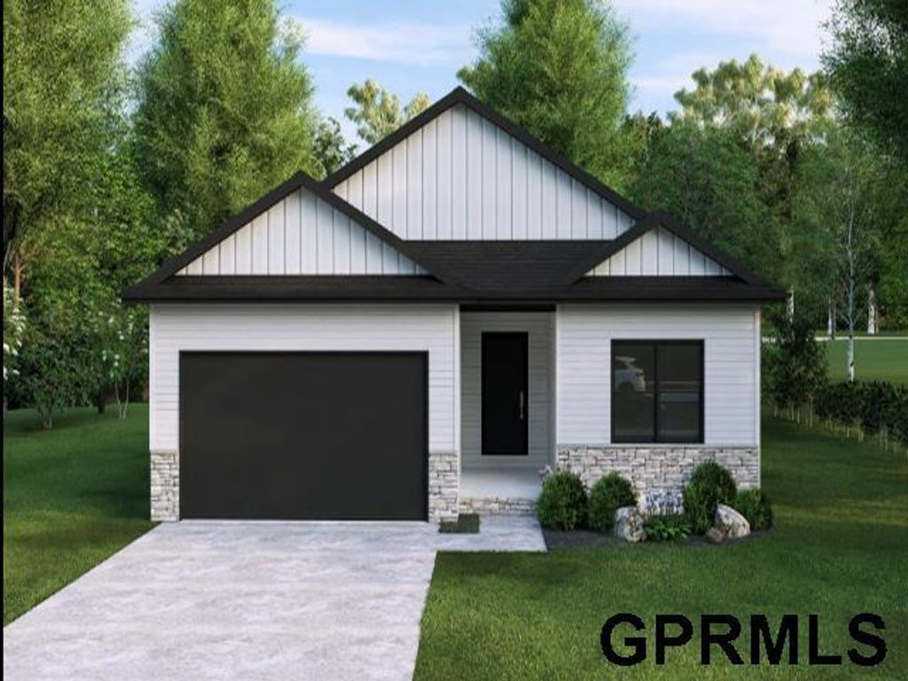 6416 S 208th Avenue, Elkhorn