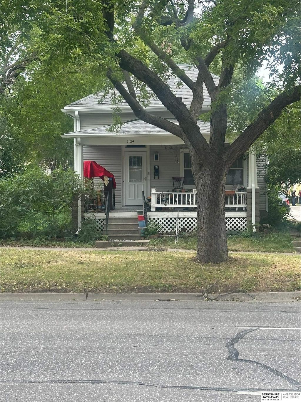 1124 S 10th Street, Lincoln