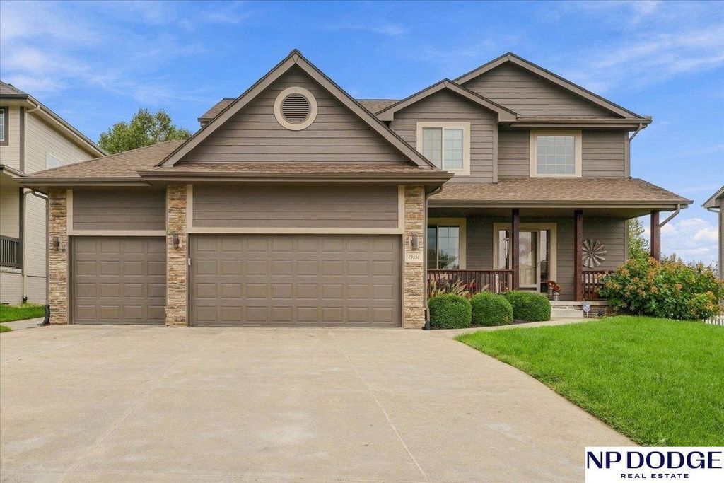 19353 G Street, Omaha