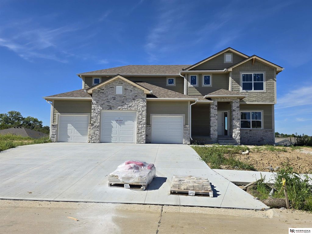 11110 N 172 Street, Bennington