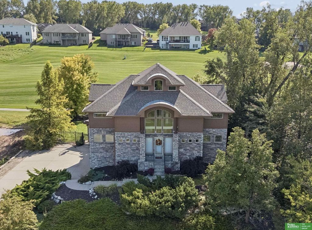 1421 E Ridge Way, Ashland