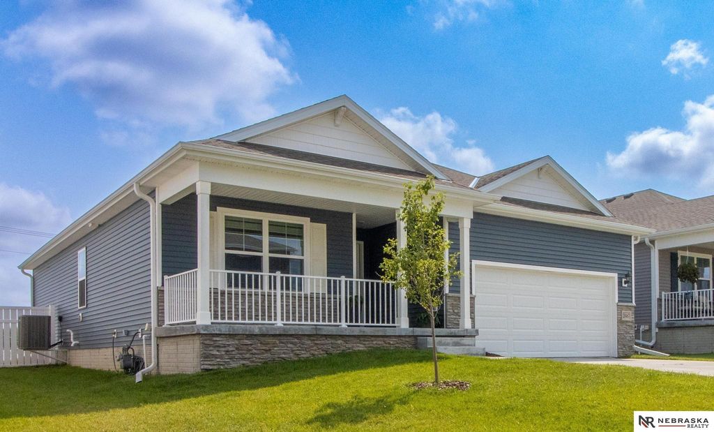 20467 Swallowtail Street, Gretna