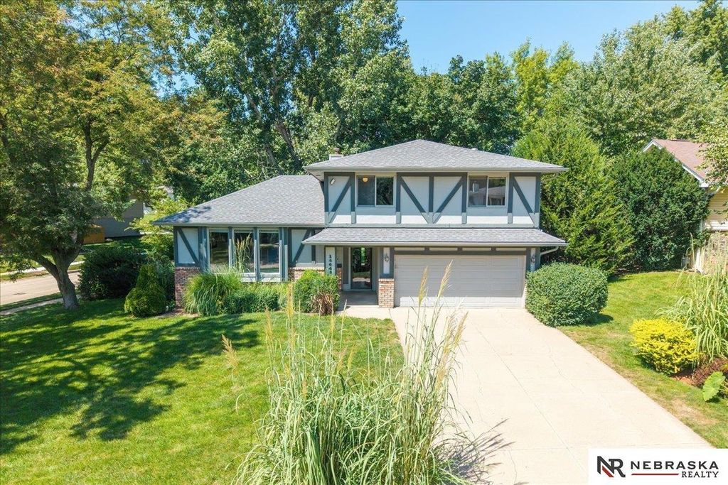 14646 Monroe Street, Omaha