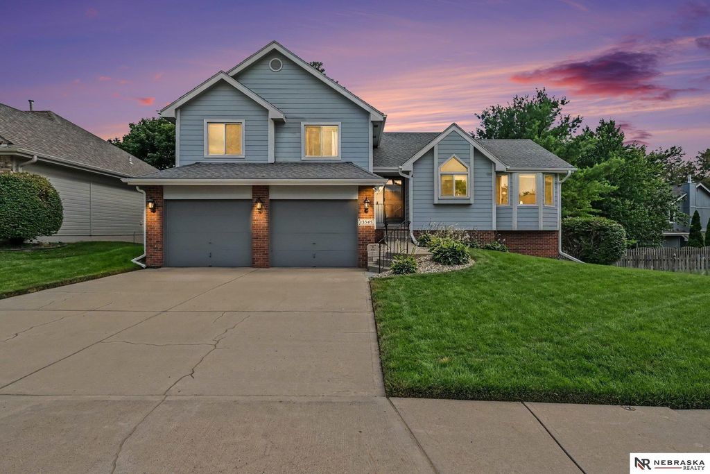 13545 Ames Avenue, Omaha