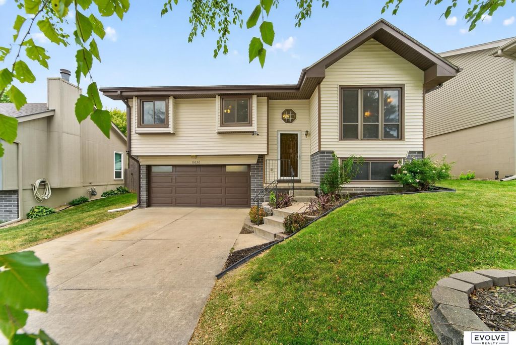 8030 Bauman Avenue, Omaha