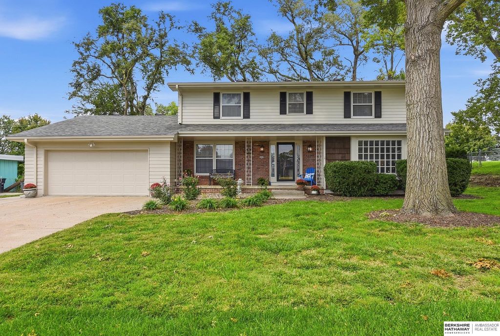 10930 Fowler Avenue, Omaha
