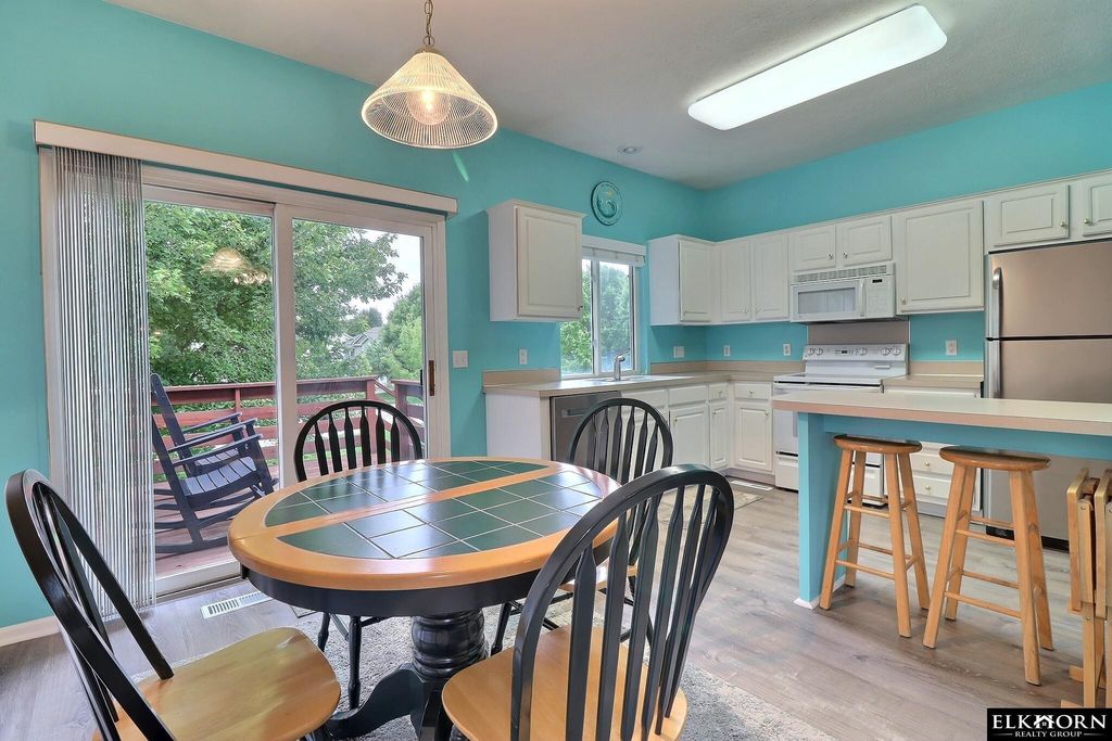 5113 N 145th Street, Omaha
