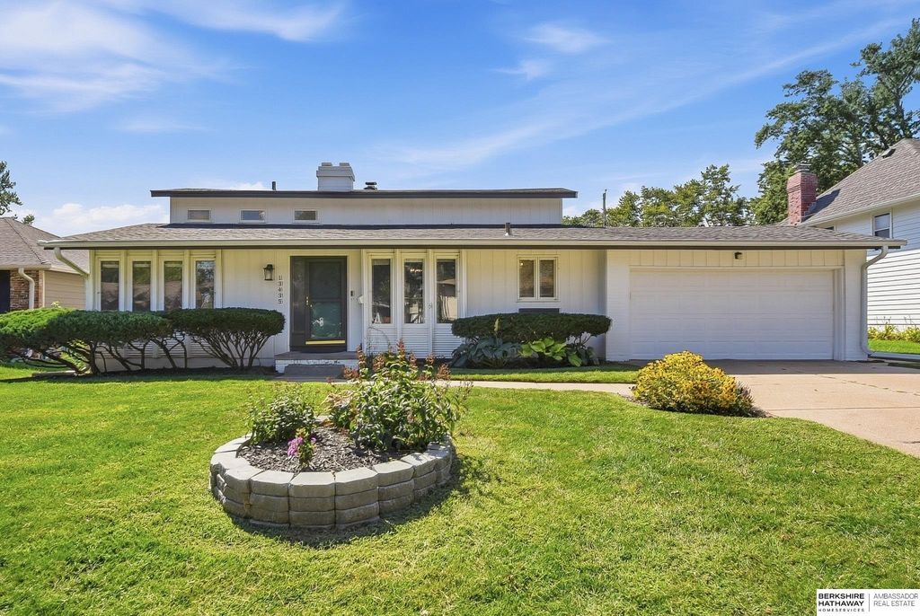 13435 Cedar Street, Omaha