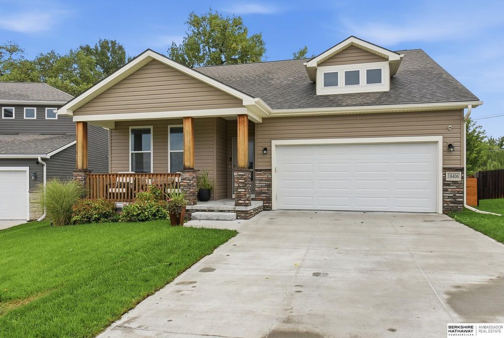 18406 Emiline Street, Omaha