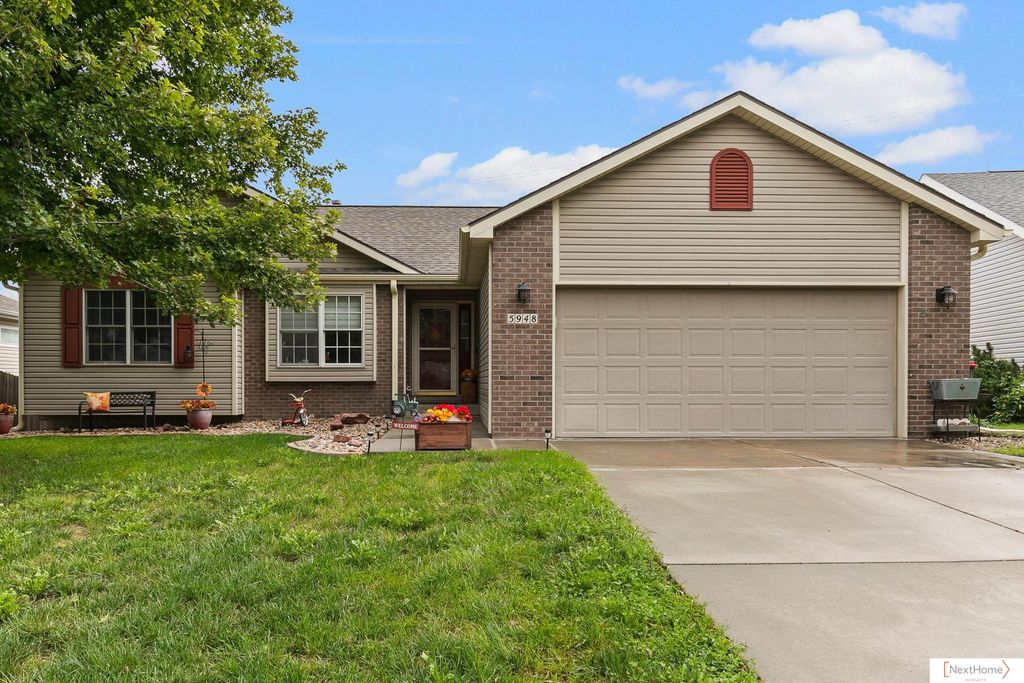 5948 S 81st Street, Lincoln