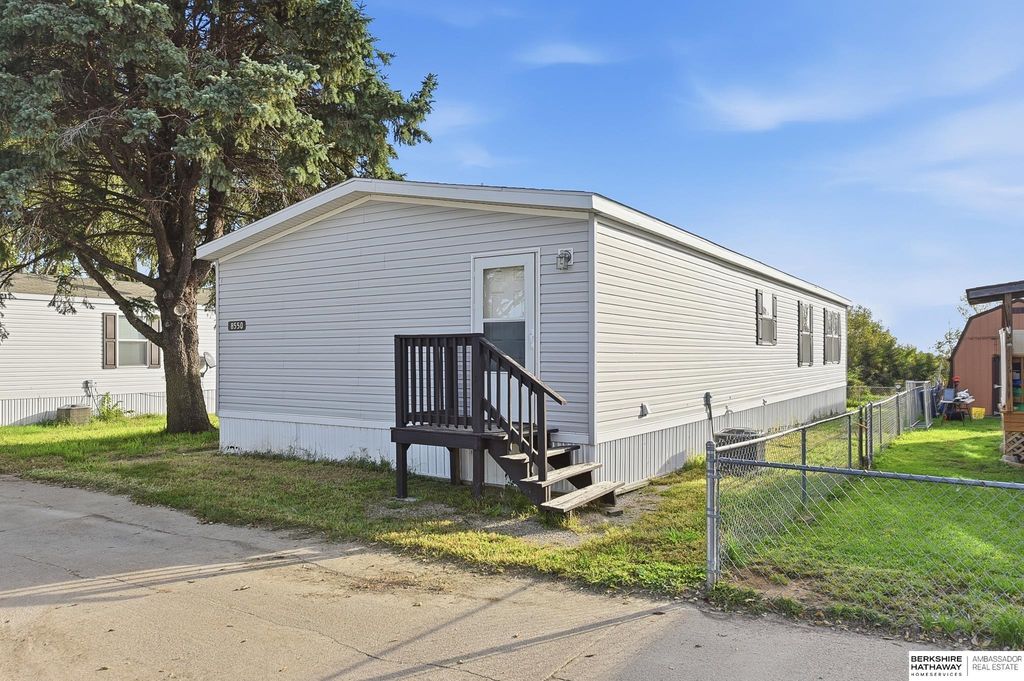 8550 Thompson Drive, Unit 68, Blair