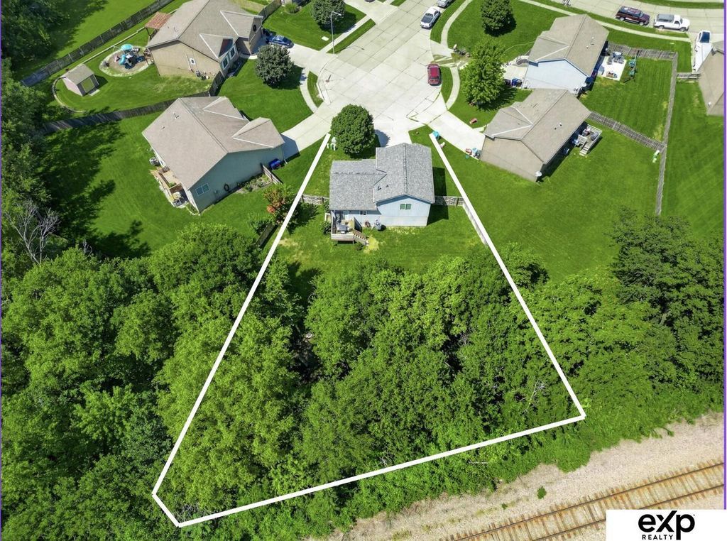 11325 S 212th Street, Gretna