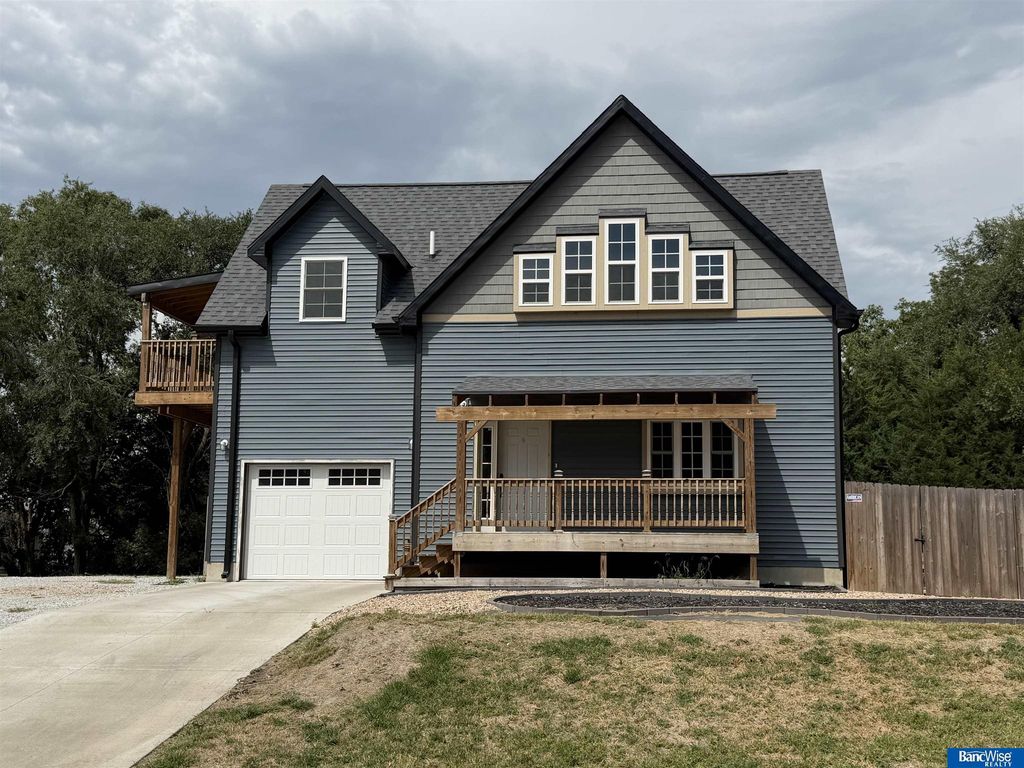 1805 Old Creek Road, Aurora